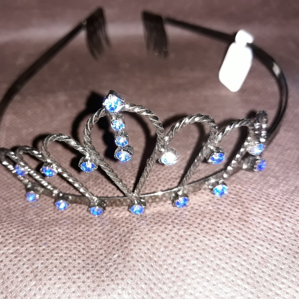 Blue tiara